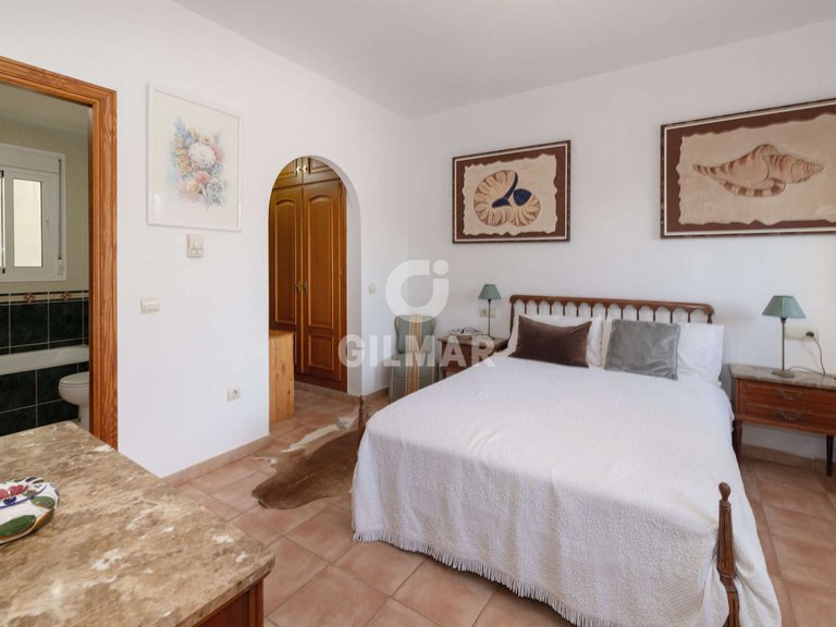 Villa for Sale in Casares, Malaga 37
