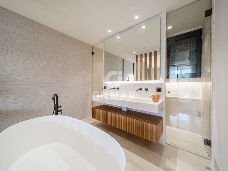 Apartment for Sale in Marbella, Malaga 18