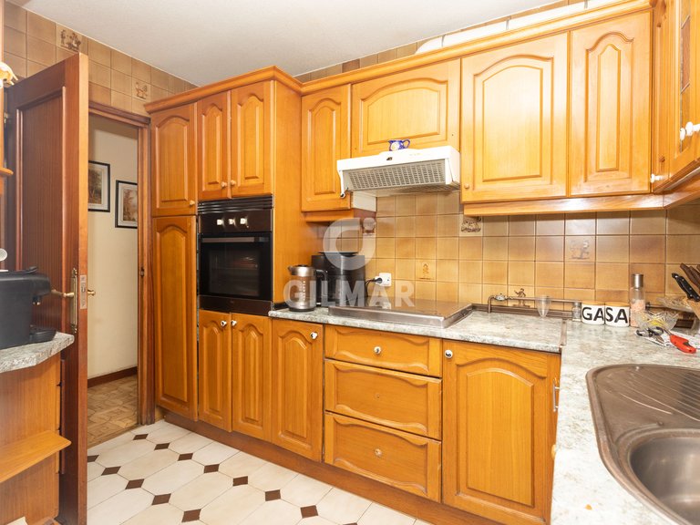 Apartment for Sale in Madrid, Madrid 12