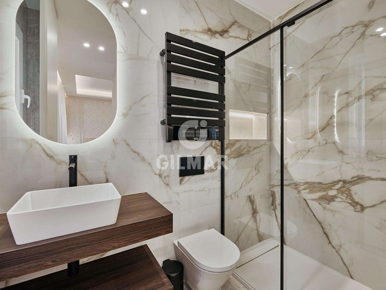 Apartment for Sale in Madrid, Madrid 36