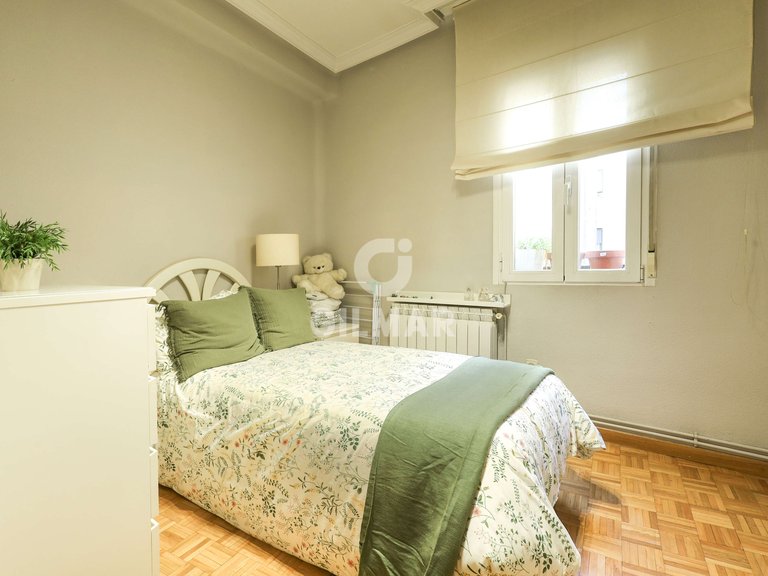 Apartment for Sale in Madrid, Madrid 20