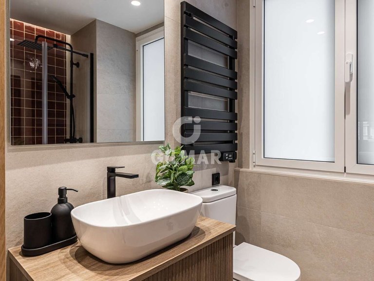 Apartment for Sale in Madrid, Madrid 11