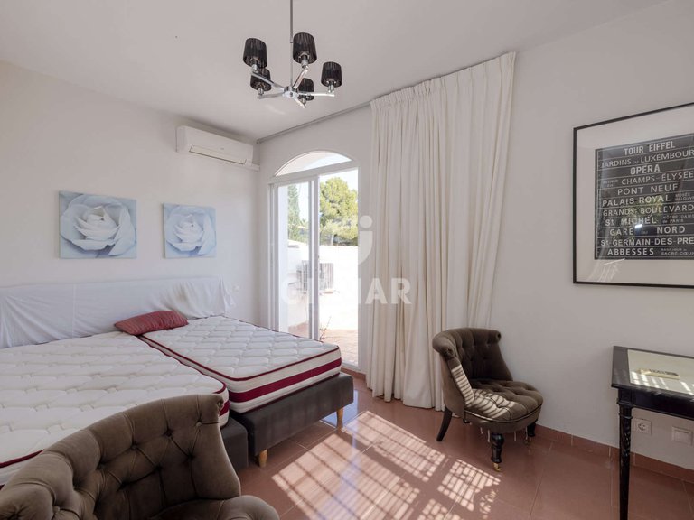 Villa for Sale in BenahavÍs, Malaga 27