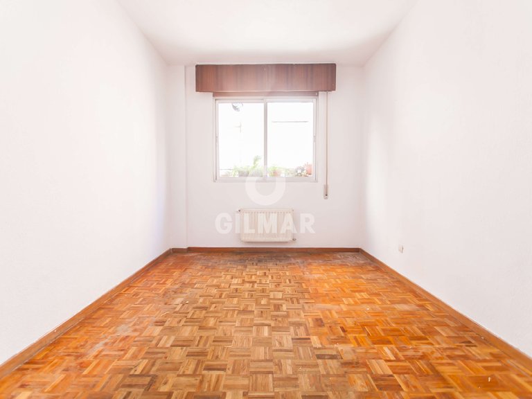 Apartment for Sale in Madrid, Madrid 5
