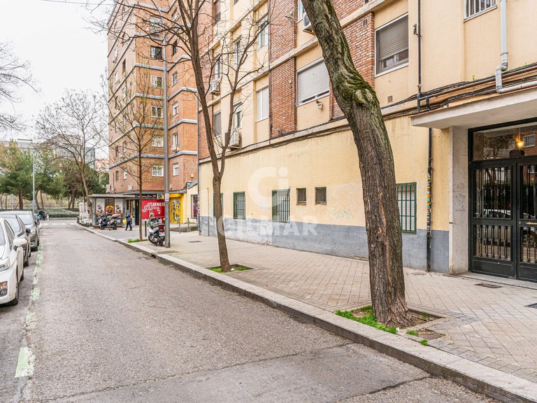 Apartment for Sale in Madrid, Madrid 32