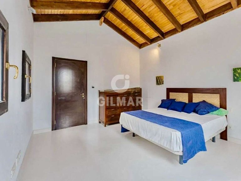 Villa for Sale in GuÍa De Isora, Tenerife 12