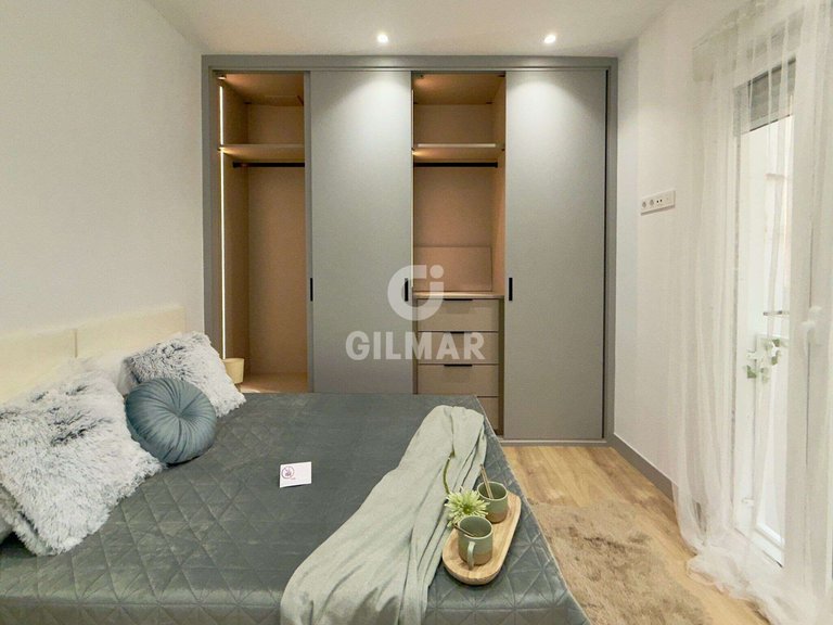 Apartment for Sale in Madrid, Madrid 16
