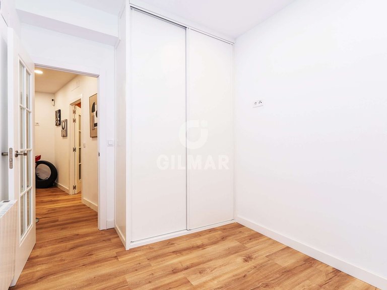 Apartment for Sale in Madrid, Madrid 27
