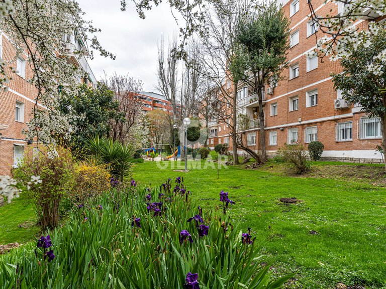 Apartment for Sale in Madrid, Madrid 28