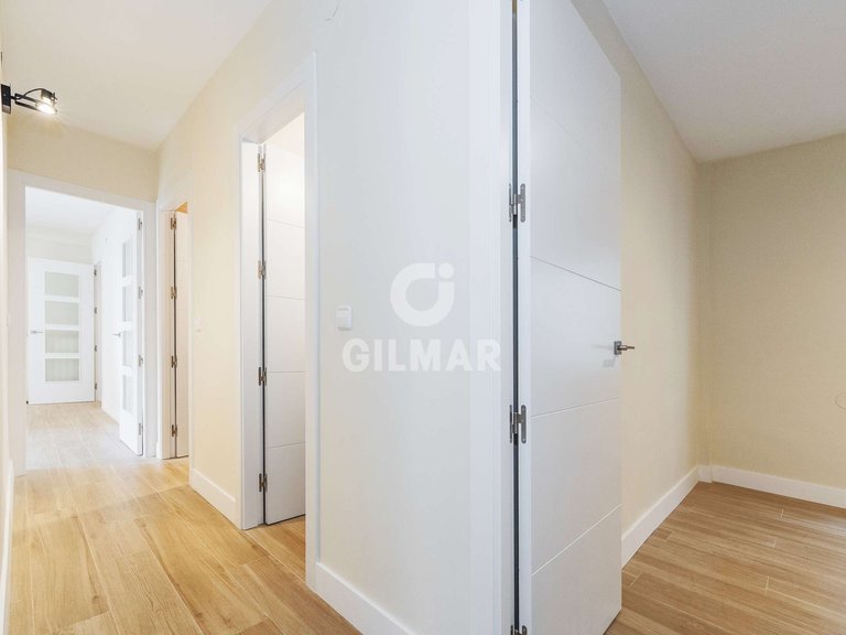 Apartment for Sale in Madrid, Madrid 12