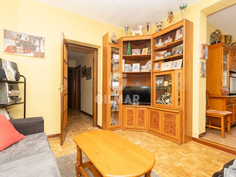 Apartment for Sale in Madrid, Madrid 11