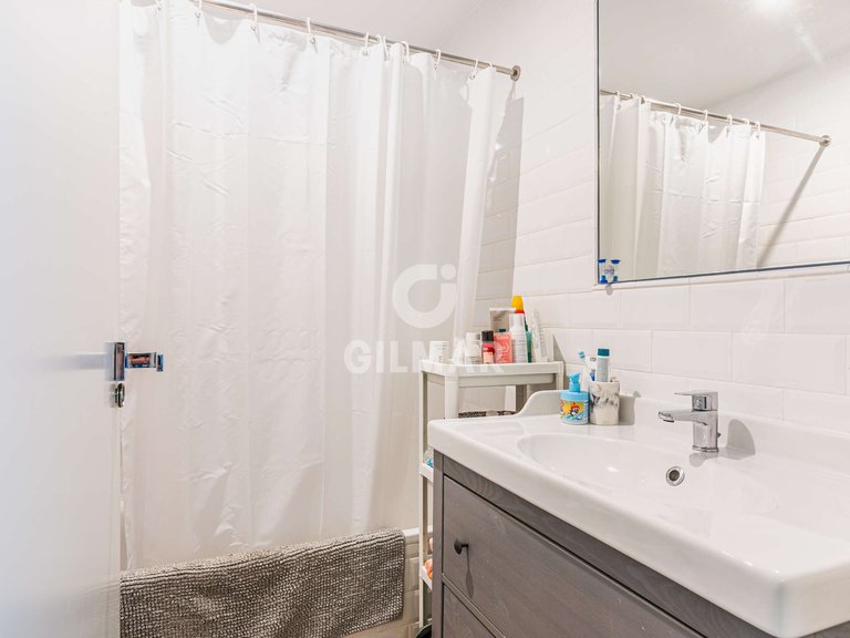 Apartment for Sale in Madrid, Madrid 27