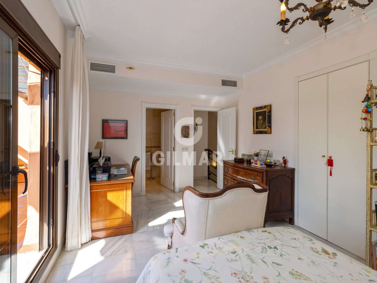 Town House for Sale in Atalaya Isdabe, Malaga 28