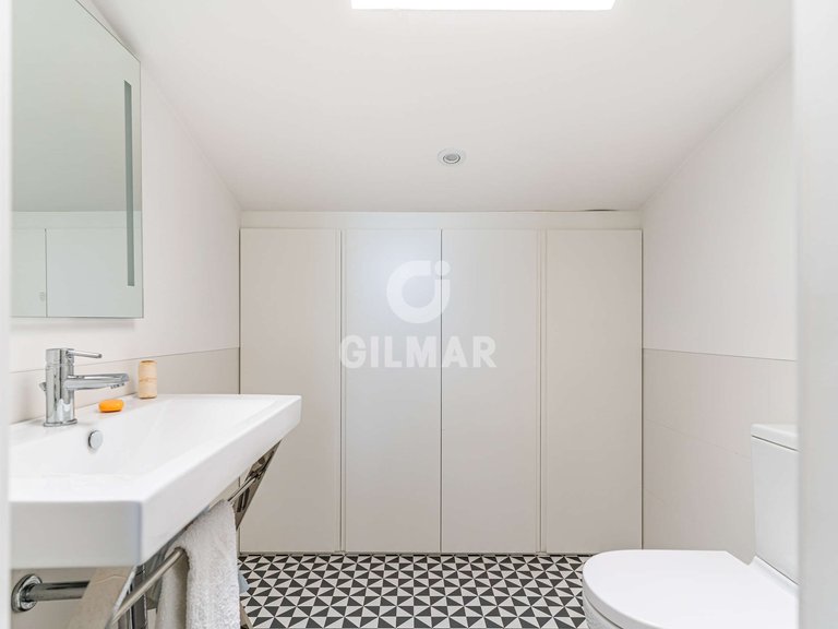 Town House for Sale in Madrid, Madrid 31