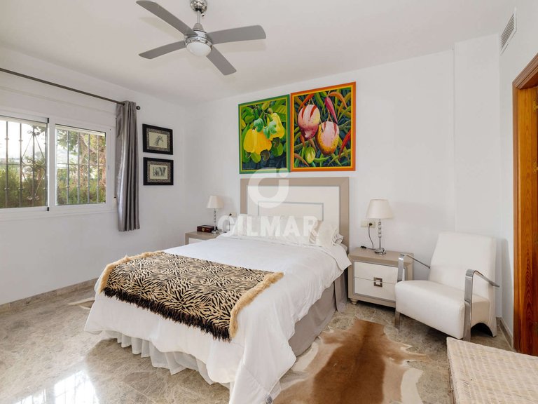 Villa for Sale in Casares, Malaga 18