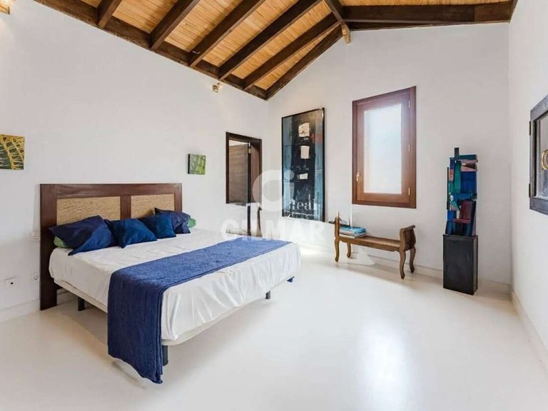 Villa for Sale in GuÍa De Isora, Tenerife 13
