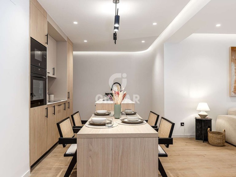 Apartment for Sale in Madrid, Madrid 6