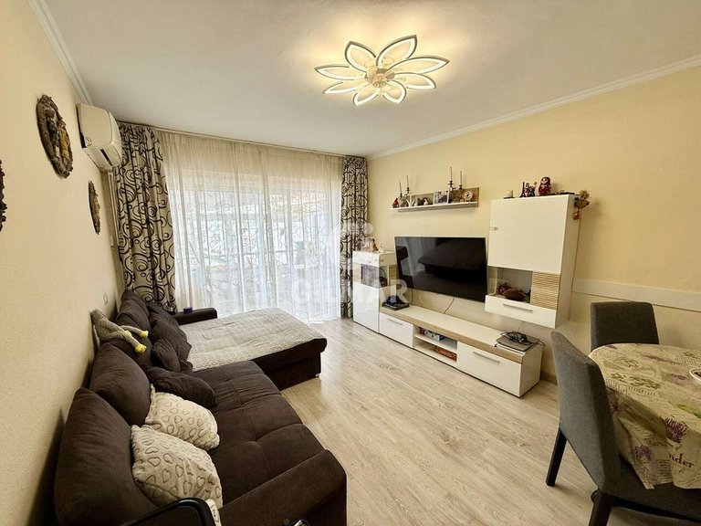 Apartment for Sale in Acantilados De Los Gigantes, Tenerife 2