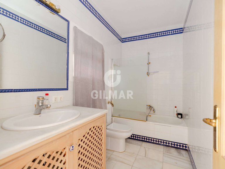 Villa for Sale in BenahavÍs, Malaga 25
