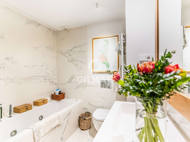 Apartment for Sale in Madrid, Madrid 24