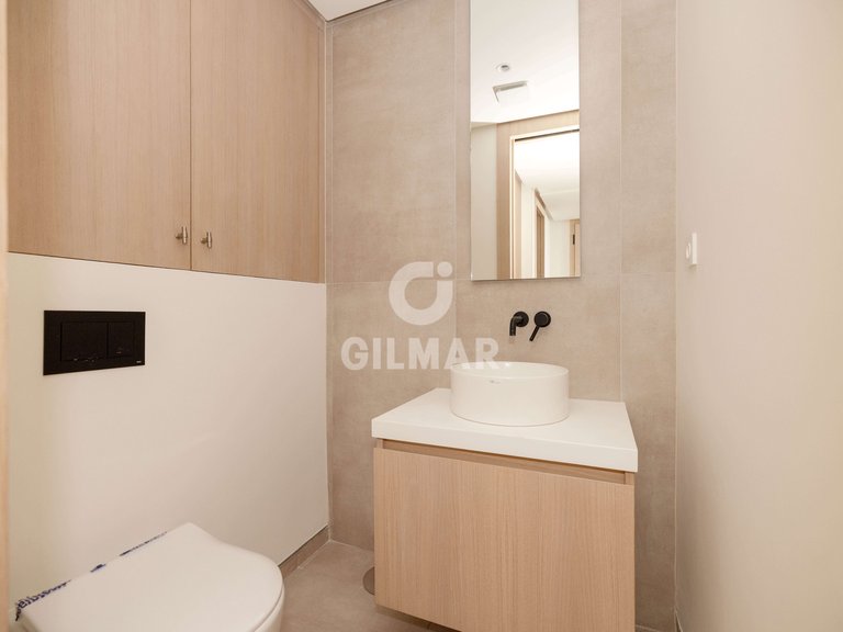 Apartment for Sale in MÁlaga, Malaga 28