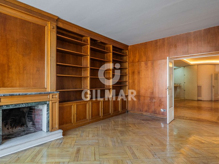 Apartment for Sale in Madrid, Madrid 8