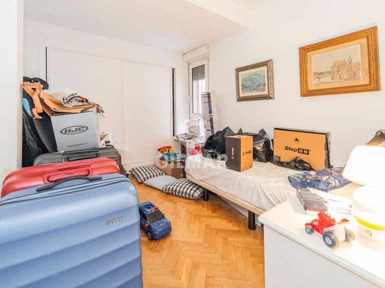Apartment for Sale in Madrid, Madrid 17