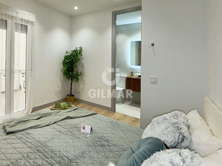 Apartment for Sale in Madrid, Madrid 17