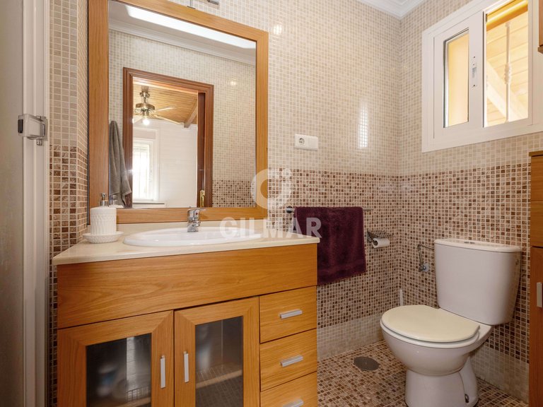 Villa for Sale in AlhaurÍn De La Torre, Malaga 25