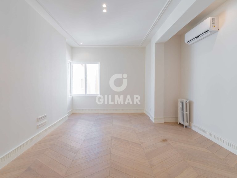 Apartment for Sale in Madrid, Madrid 2