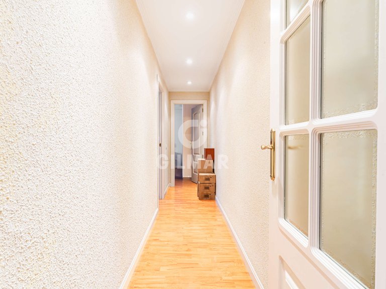 Apartment for Sale in Madrid, Madrid 17