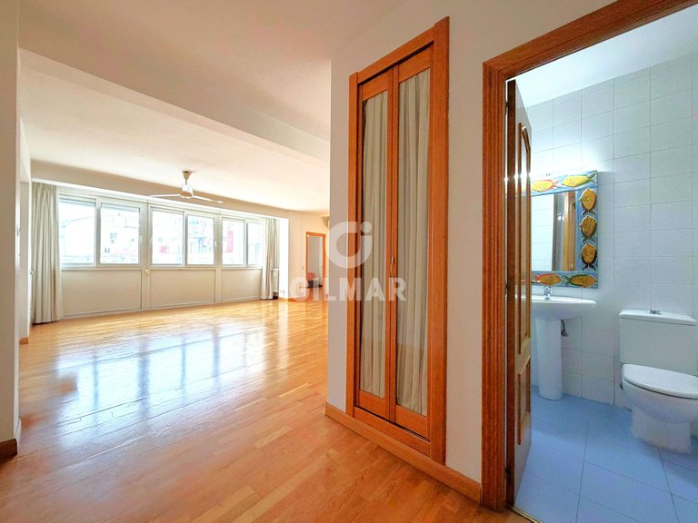 Apartment for Sale in Madrid, Madrid 26