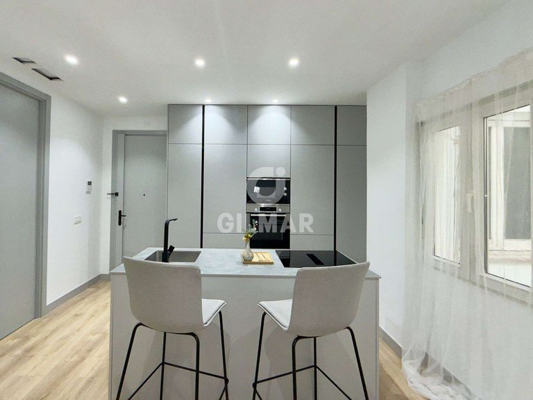 Apartment for Sale in Madrid, Madrid 5