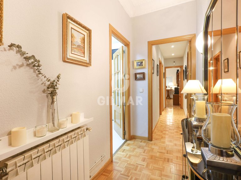 Apartment for Sale in Madrid, Madrid 5