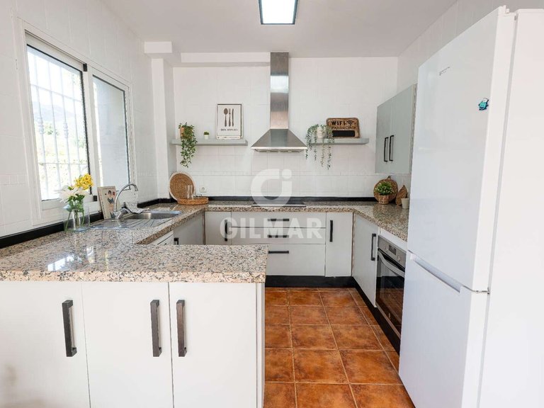 Villa for Sale in BenalmÁdena, Malaga 7
