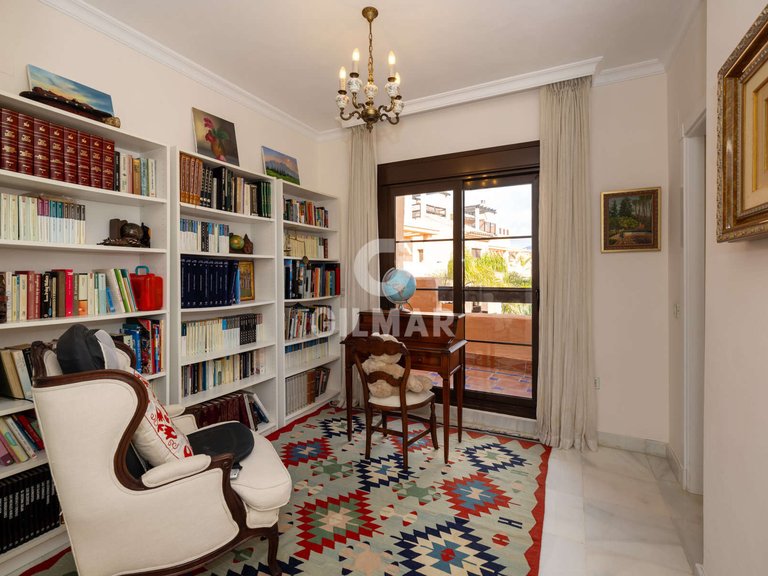 Town House for Sale in Atalaya Isdabe, Malaga 32