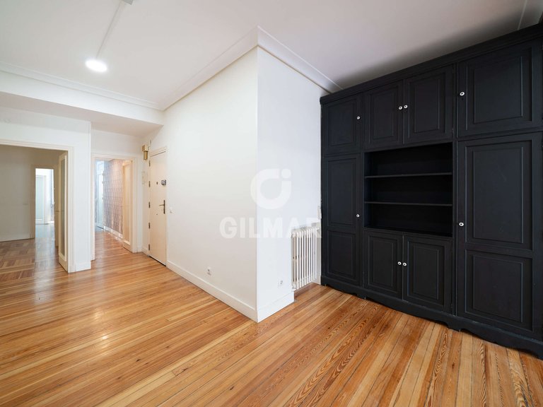 Apartment for Sale in Madrid, Madrid 14