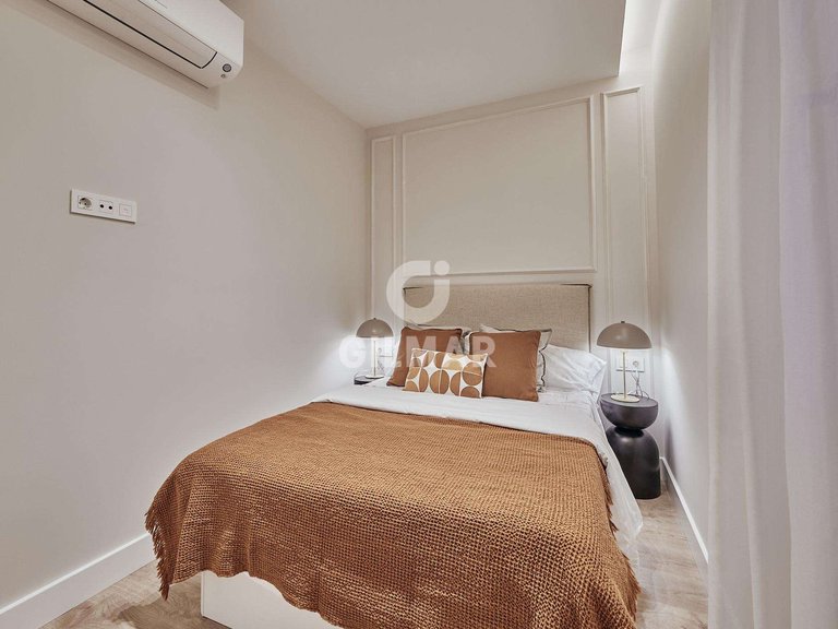 Apartment for Sale in Madrid, Madrid 21