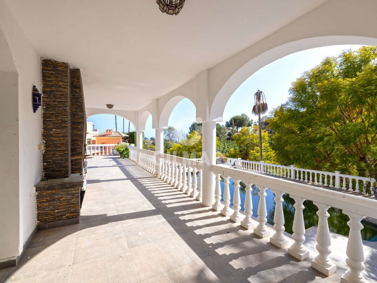 Villa for Sale in BenahavÍs, Malaga 31