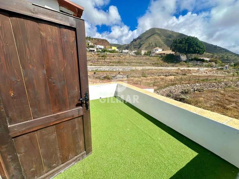 Villa for Sale in GuÍa De Isora, Tenerife 13