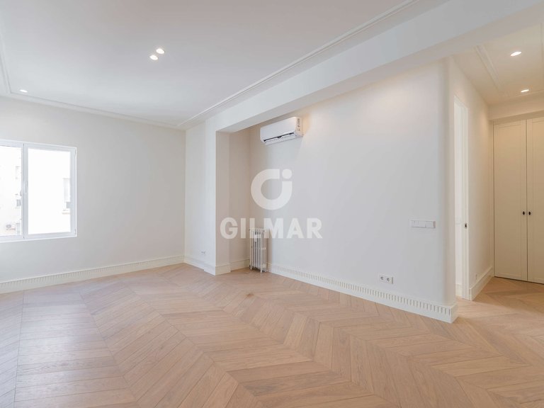 Apartment for Sale in Madrid, Madrid 3