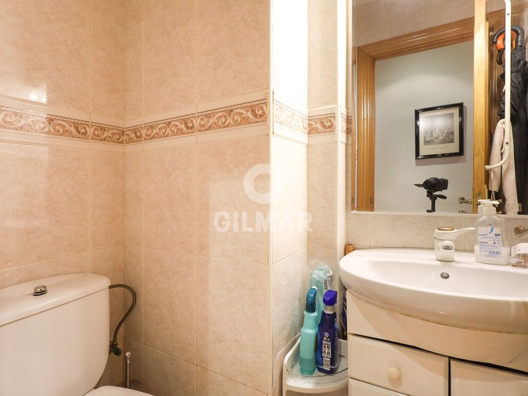 Apartment for Sale in Madrid, Madrid 16