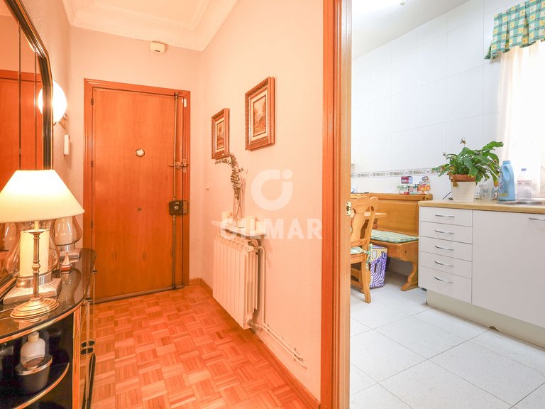 Apartment for Sale in Madrid, Madrid 8