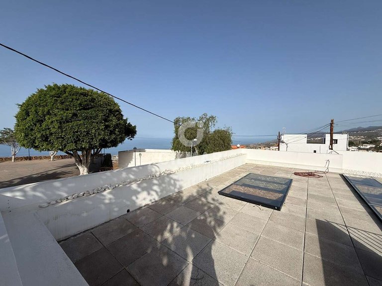 Villa for Sale in GuÍa De Isora, Tenerife 27