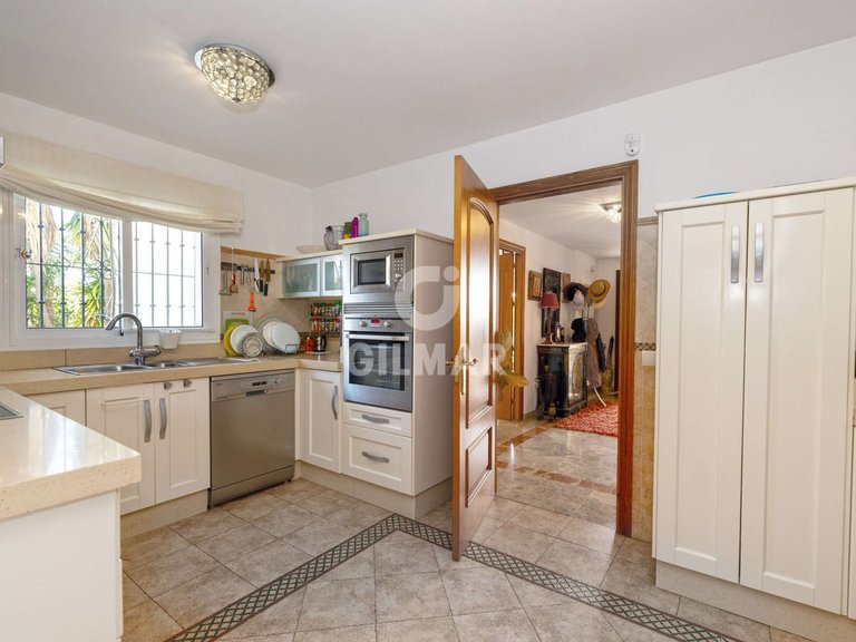 Villa for Sale in Casares, Malaga 12