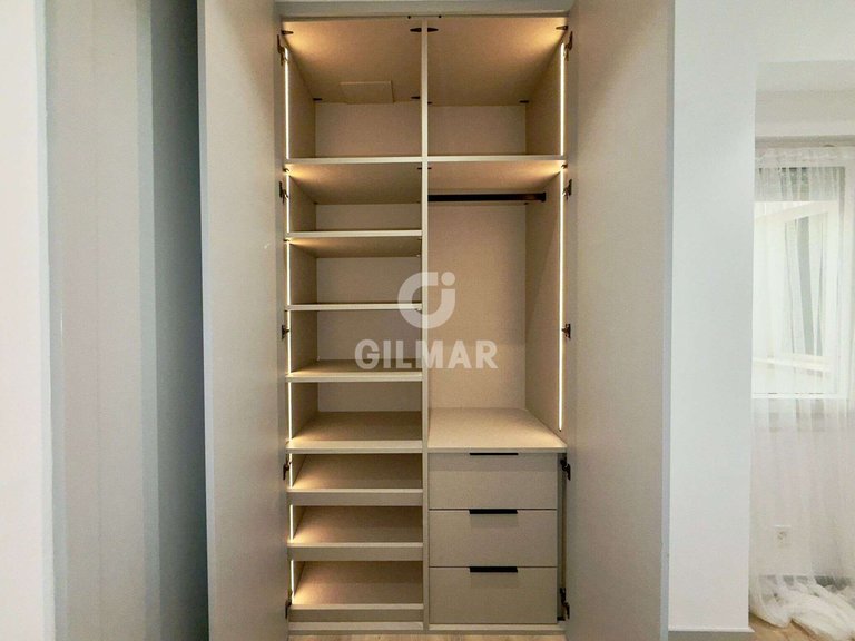 Apartment for Sale in Madrid, Madrid 18