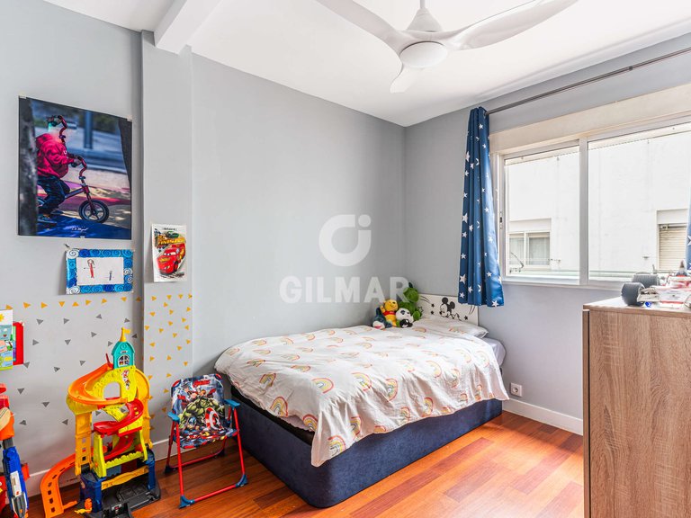 Apartment for Sale in Madrid, Madrid 16