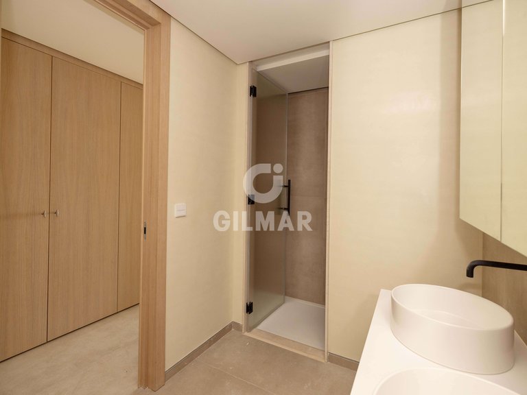 Apartment for Sale in MÁlaga, Malaga 12