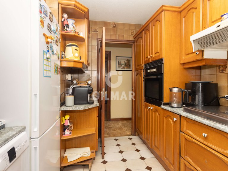 Apartment for Sale in Madrid, Madrid 13