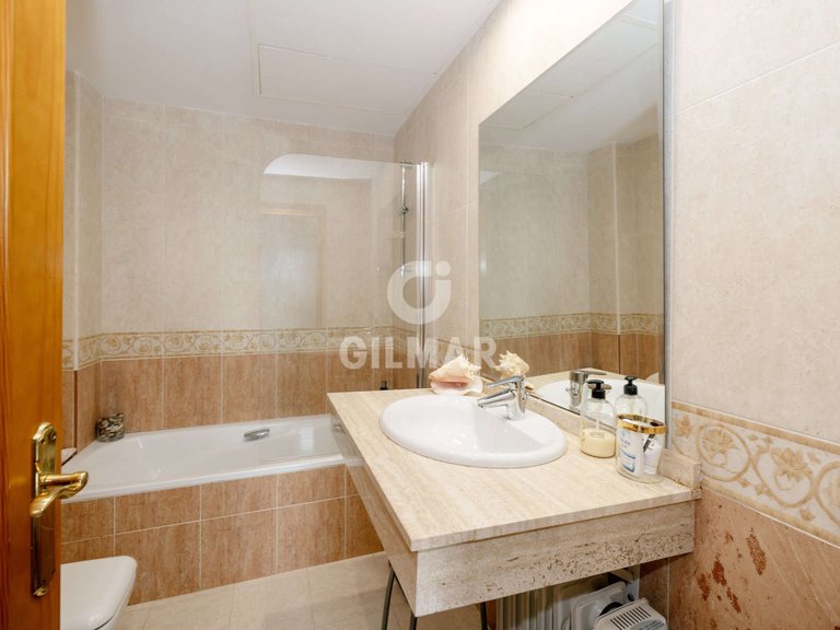 Villa for Sale in Casares, Malaga 28